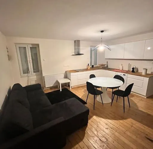 F3 On Saint-Vit ! Apartment photo